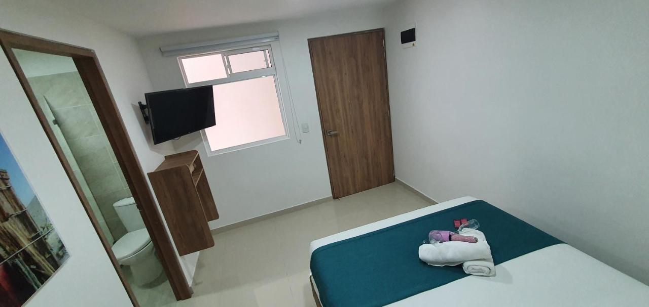 Hotel Sie7E Medellin Bagian luar foto