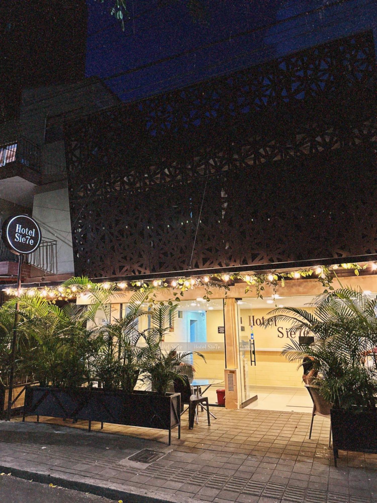 Hotel Sie7E Medellin Bagian luar foto
