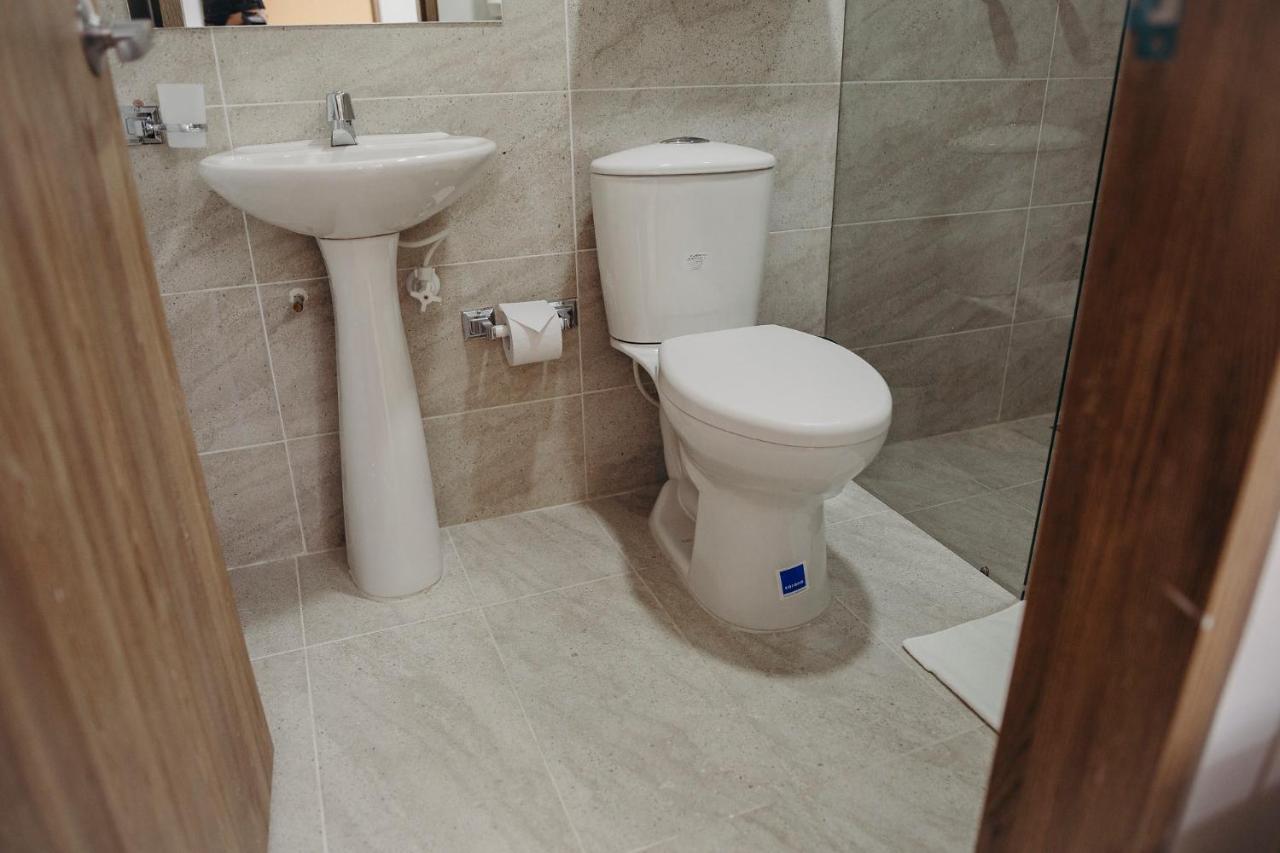 Hotel Sie7E Medellin Bagian luar foto