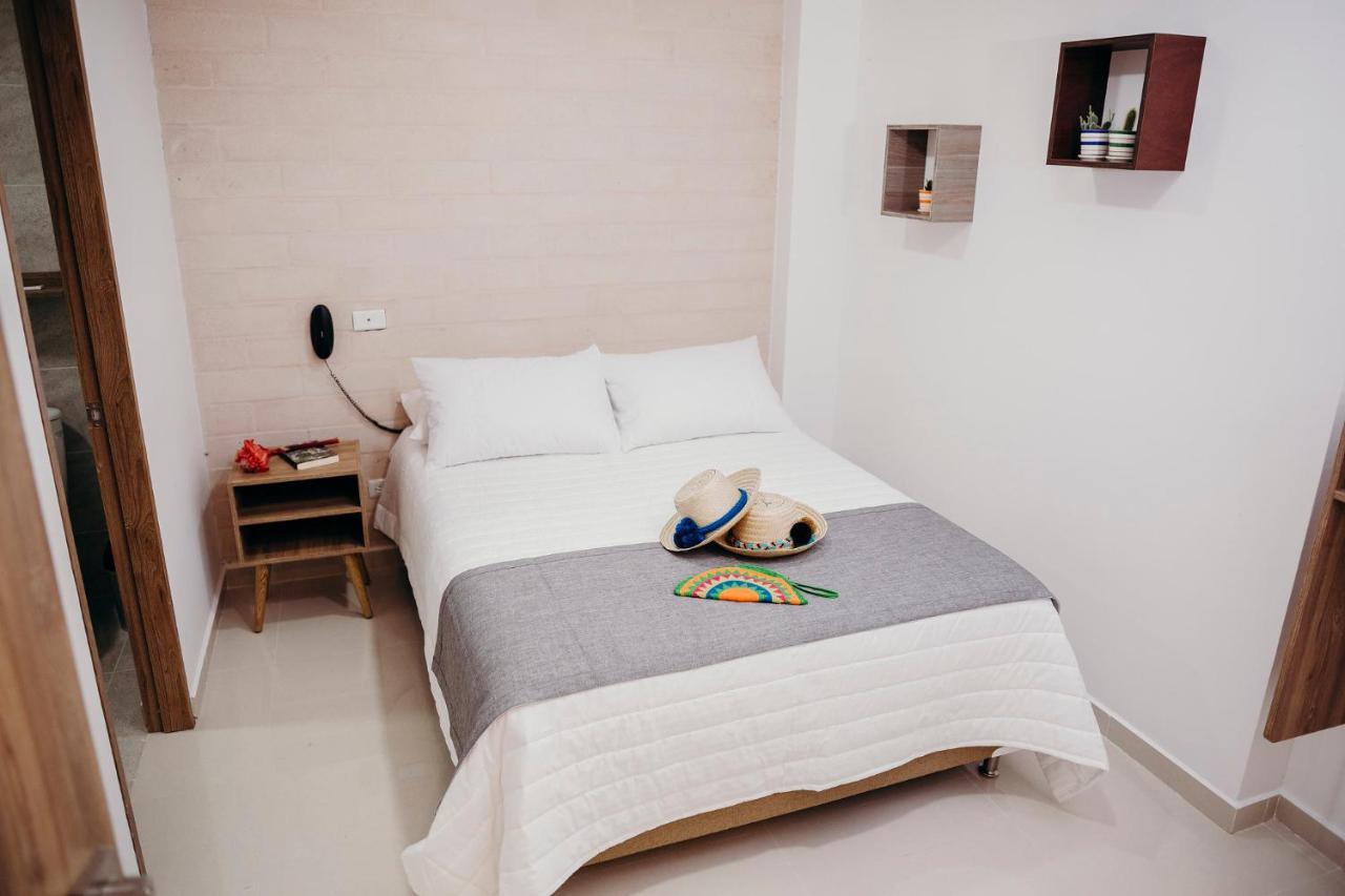 Hotel Sie7E Medellin Bagian luar foto